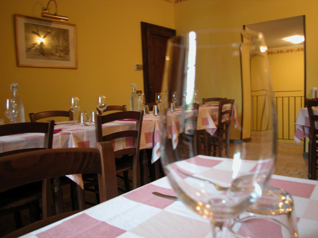 Agriturismo Casa Garello Salice Terme Bagian luar foto
