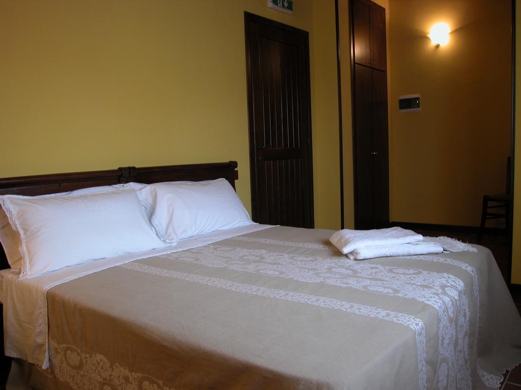Agriturismo Casa Garello Salice Terme Ruang foto